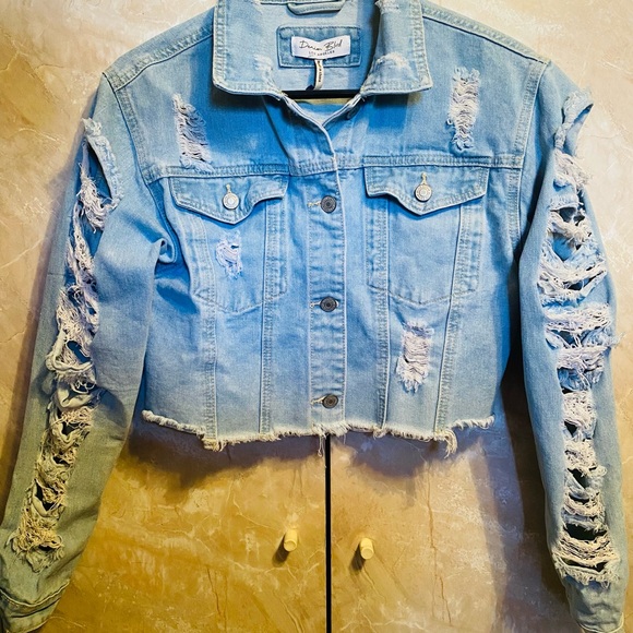 Denim Blvd. Distressed Denim Jacket - Picture 4 of 6